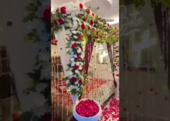Wedding automotive decorations and wedding Room decorations #with fresh flowers decoration #ytshort#viral