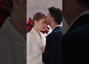 Love is within the Air: An Intimate Wedding Inspiration at Danae Quarry in Greece on Ellwed