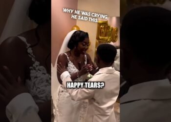Seeing his mom in her wedding dress for the primary time ❤️