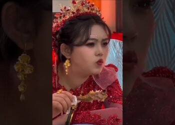 😱😗The Japanese Bride and Her 3 Crore Wedding Dress! #shortvideo #trending
