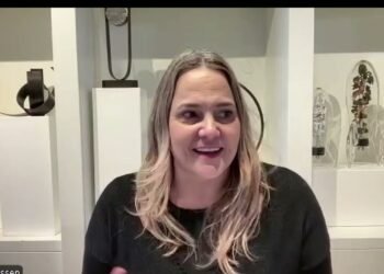 🎨 Hidden Gem Wedding Venue in Calgary! | Christine Klassen Gallery Tour