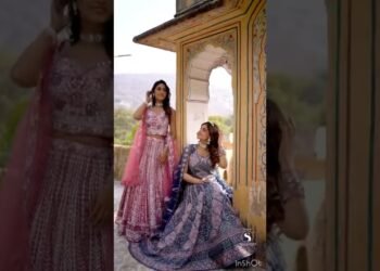 #beautiful #lahengacholi #fashion wedding  dress #youtubeshorts video ♥️♥️♥️