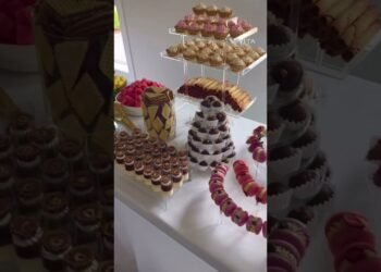 Wedding table sweets and decorations #shortvideo #wedding
