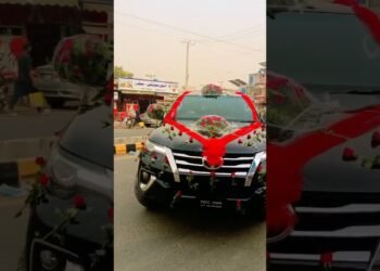 Fouture automobile decorations for Wedding Automobile decorations fresh Flowers decorations 🌹🌹🌹
