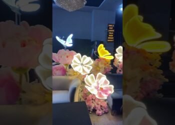 Nice @ Flowers 🌸 @ Lighting design wedding stage design …….!!!!!!!!!!