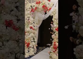 decorations by D'ENAI WEDDING PLANER BANGI KL visit our Instagram to see more