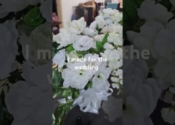 wedding #flowers #table decoration #whites