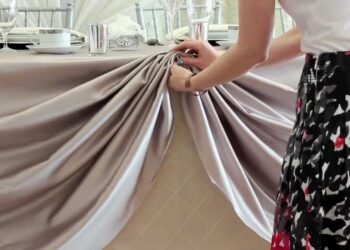 D.I.Y. Head Table Scallop