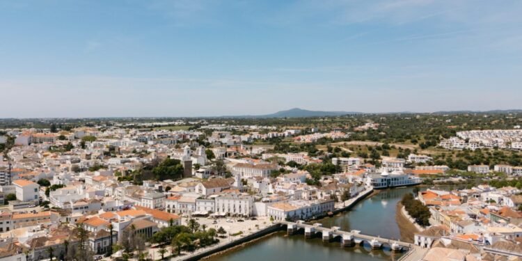 Inviting Children to your Wedding (or not!): 10 Suggestions