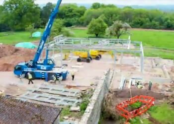 Constructing an award-winning wedding venue – time lapse
