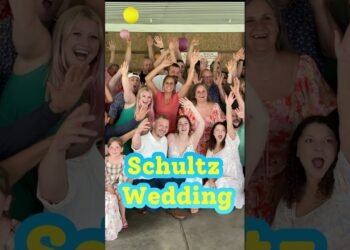 LOVED Partying with Matt & Lakyn!! #dj #djing #weddingdj #wedding #weddingday #pittsburgh #412