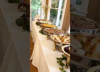 Magical Memory Mondays!Throwback to This Beautifully Intimate Wedding We Had the Honor of Catering!