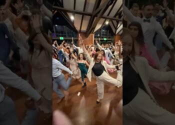 Flash Mob at Wedding! #dj #bayarea #wedding #remix #dance