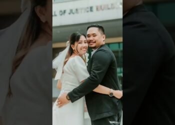 Intimate wedding of Kenneth and April