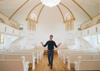 Inside An Abandoned Church Turned Luxury Wedding Venue – Kansas City Melrose Abbey