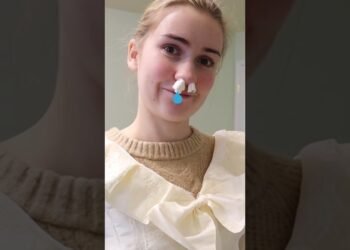 all the pieces that went improper sewing princess Diana's wedding dress