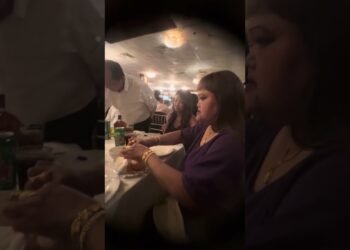 Wedding 💒 anniversary #10 khmer restaurant in United States 🇺🇸 of America 🇺🇸