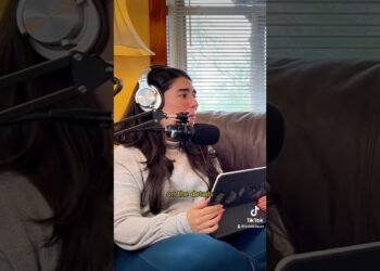 When wedding planning steals your SLEEP 😮‍💨 #wedding #podcast #engaged #selfcare @Calliegualy