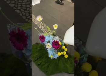 intimate wedding with art