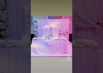 Bride & Groom head table