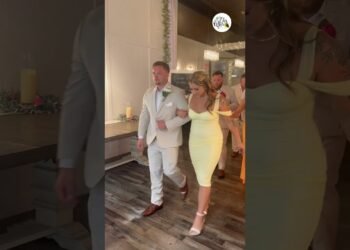 Vineyard Wedding Venue #everafterfarms #weddingbarns #barnweddingvenue