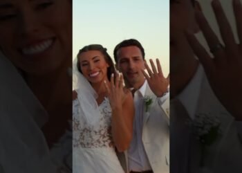 10/10 recommend having an intimate destination wedding🤍✨#wedding #weddingdress #destinationwedding