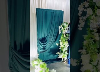 DIY Green Backdrop Wedding Decor 🌿 Floral Stage Design | KDECOR