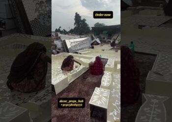 Mirror Stage Setup for Royal Wedding | Trending 2025 Decoration 💖.” My Contact Number +919058089772