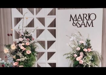 Modern Garden-Inspired Stage Design | Wedding Dinner Décor at The Outpost Hotel Singapore