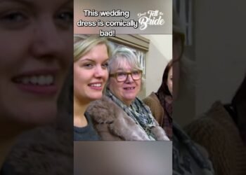 This wedding dress is so bad, everyone's shocked! 😱 #donttellthebride #wedding #weddingdress