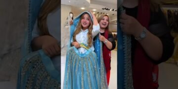 Rabeeca Khan Try First Time Her Mehndi Dress #rabeecakhan #mehndi #wedding