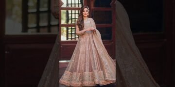 Top Pakistani maxi dresses for wedding party 😍🤩#shorts #youtubeshorts #maxi