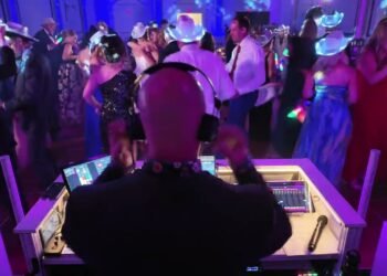 Empress Hotel Wedding DJ Mix (LIVE)