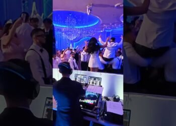 Day within the lifetime of a marriage DJ, start to complete.  #WeddingVlog #MiniVlog #DayIntheLife