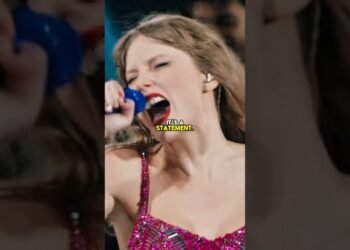 Taylor Swift & Selena Gomez Hold Hands in Intimate Wedding Photo #shorts #news #taylorswift