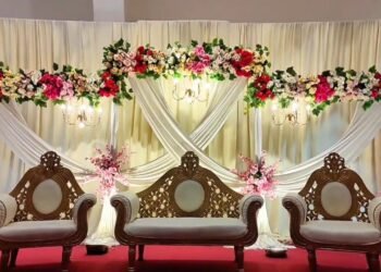 Elegant Wedding Stage Decoration | Cream & Floral Backdrop Design