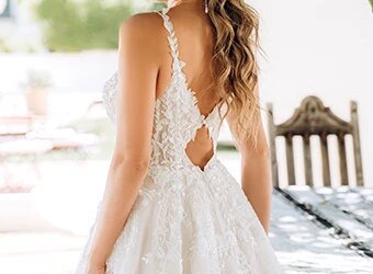 Keyhole, Plunging & Open Back