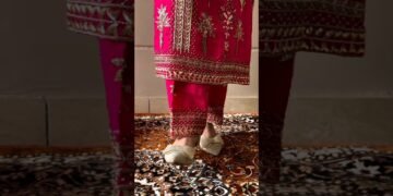 Beautiful customised wedding dress collection #weddingfashion #designerwear #fashionrewaj