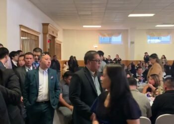 Iu mienh United States Roger & Lai Wedding party #2