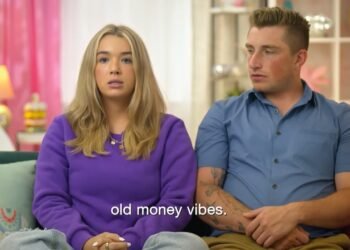 'Baylen Out Loud': Baylen & Colin Tour Wedding Venue w/ 'Old Money Vibes' (Exclusive Clip)