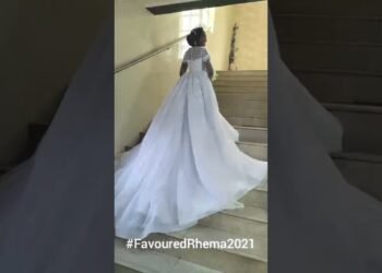 Most beautiful Custom-made Wedding dress || Longest Nigeria wedding dress train