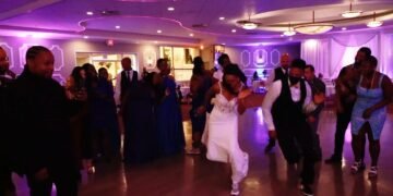 My first American wedding reception |AMERICANS PARTY DIFFERENT