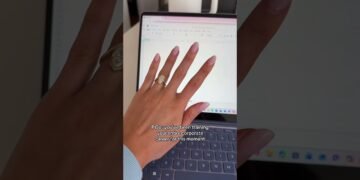 let the marriage PLANNING start 💍👩🏼‍💻🤍 tutorials incoming #newlyengaged #weddingplanning #aiagent