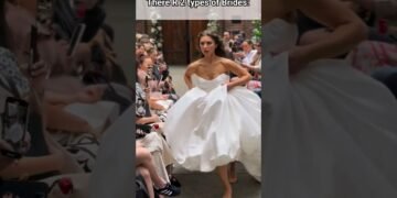 She made it 😅❤️☝️ #wedding #bride #bridal #dress #youtubeshorts #shorts #fashion