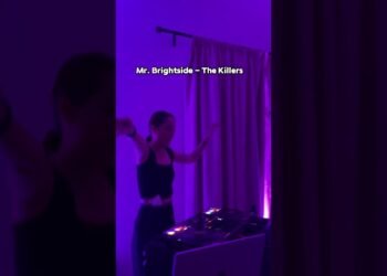 7 songs that can make your wedding go down as essentially the most hype dancefloor ever!