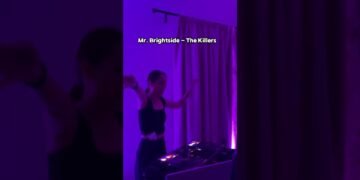 7 songs that can make your wedding go down as essentially the most hype dancefloor ever!