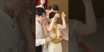 Undeniably the bride has 5KG of gold 🔥🔥🔥#wedding #shortvideo #beautiful #makeup #dress #chinese