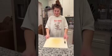 This Is Why You Can’t Trust the Wedding Party 💀 #pizza #dadlifematters #breakfastrecipes