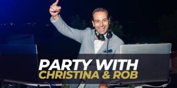 Dream Seaside Wedding Party in Loutraki (CHRISTINA & ROB)