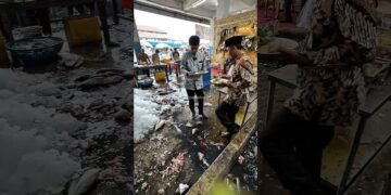 Intimate fish market wedding